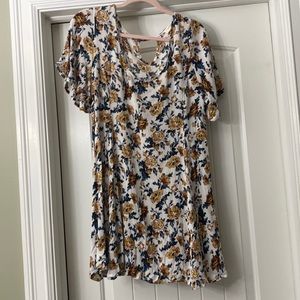 Umgee floral tunic top